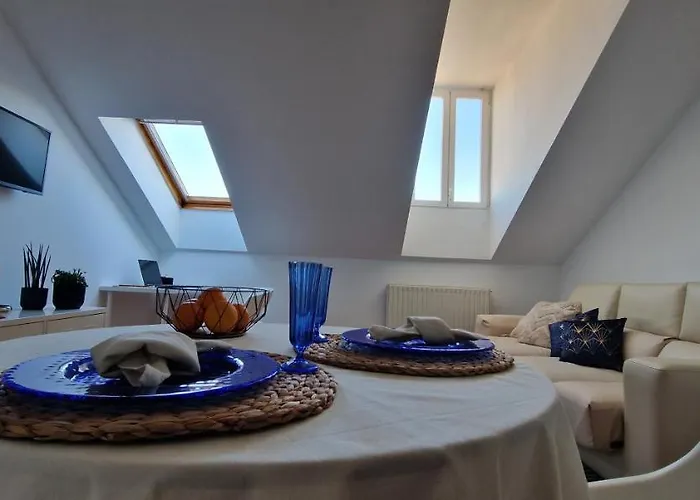 Junto A La Catedral アパート